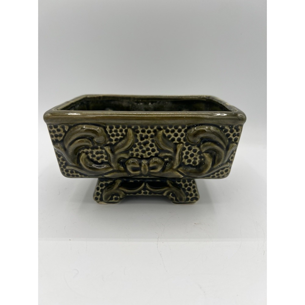 💚Vintage American Bisque Pottery Planter–Seafoam Green Ceramic w/Scrolls, Bow